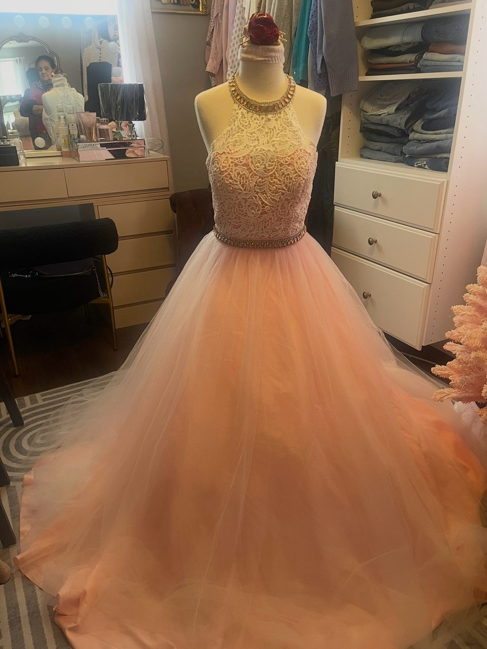 Illusion Lace Halter Prom Dress in Peach